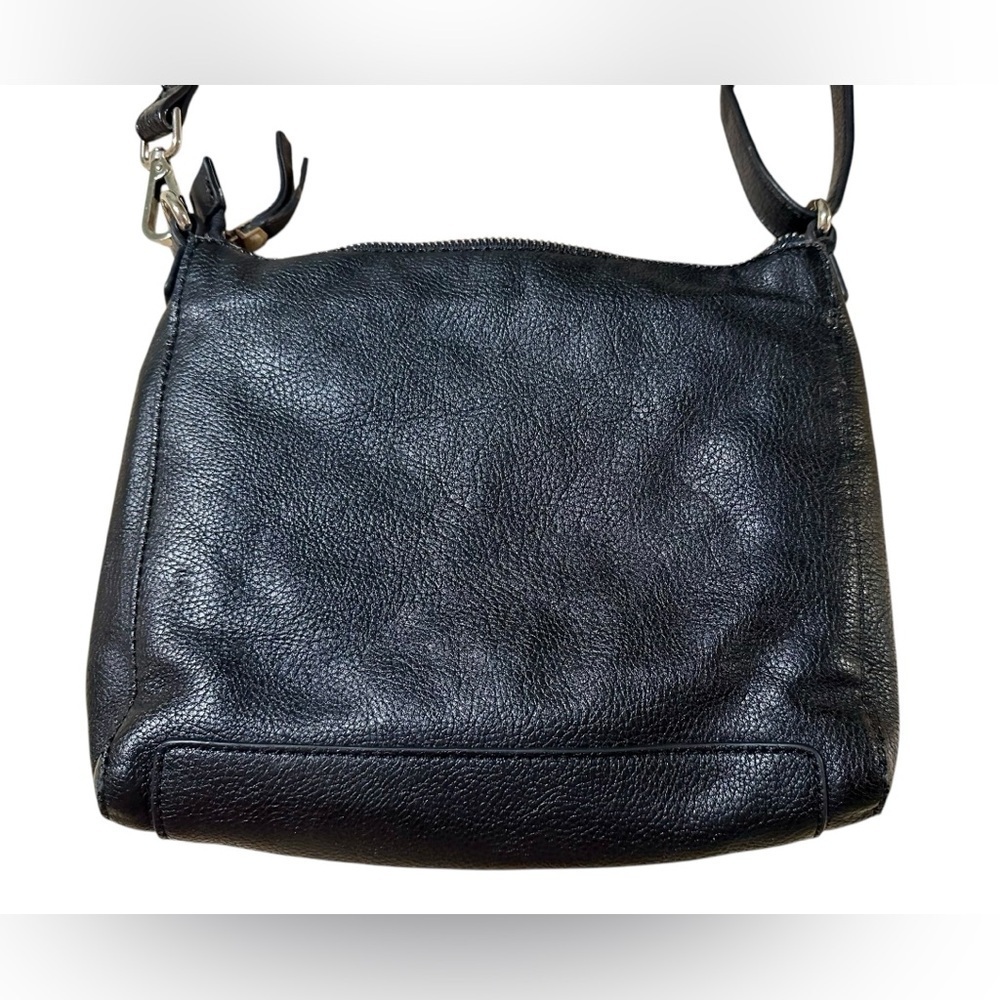 Liz Claiborne Faux Leather Pebbled Crossbody - Picture 6 of 10